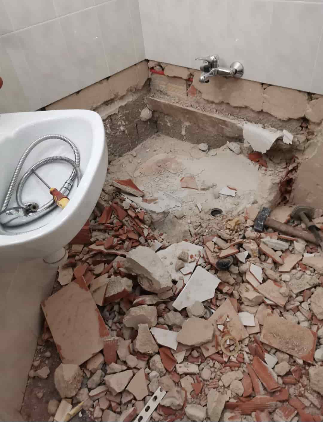 BAÑO ANTES DE REFORMAR